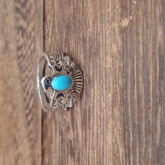 Size 6 R628 sterling eagle ring - Picture 1 of 1